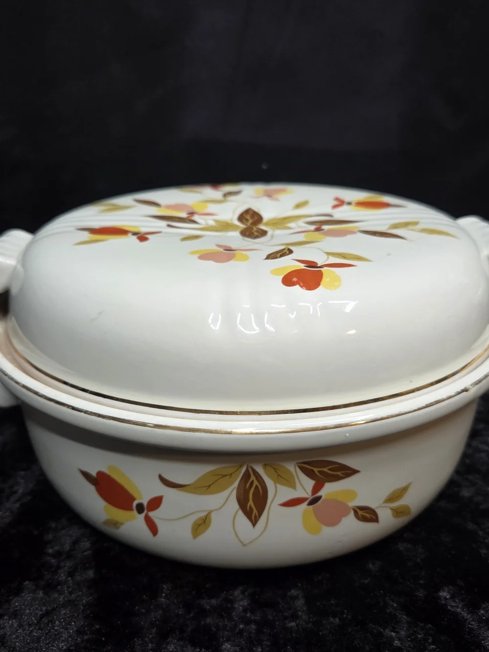 Vintage HALL JEWEL TEA AUTUMN LEAF CASSEROLE w LID EX COND USA